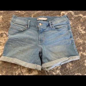 Levi’s shorts